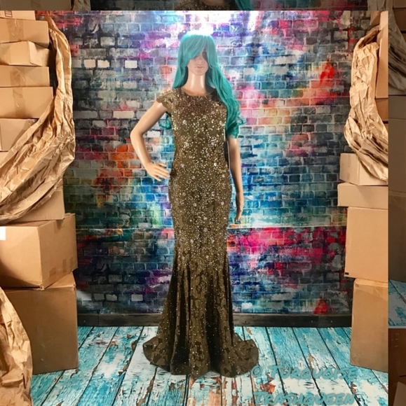 Jovani Olive green lace embellished dress - Picture 5 of 5